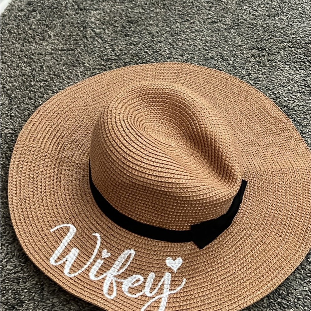Amazon Wifey Brown Sun Hat